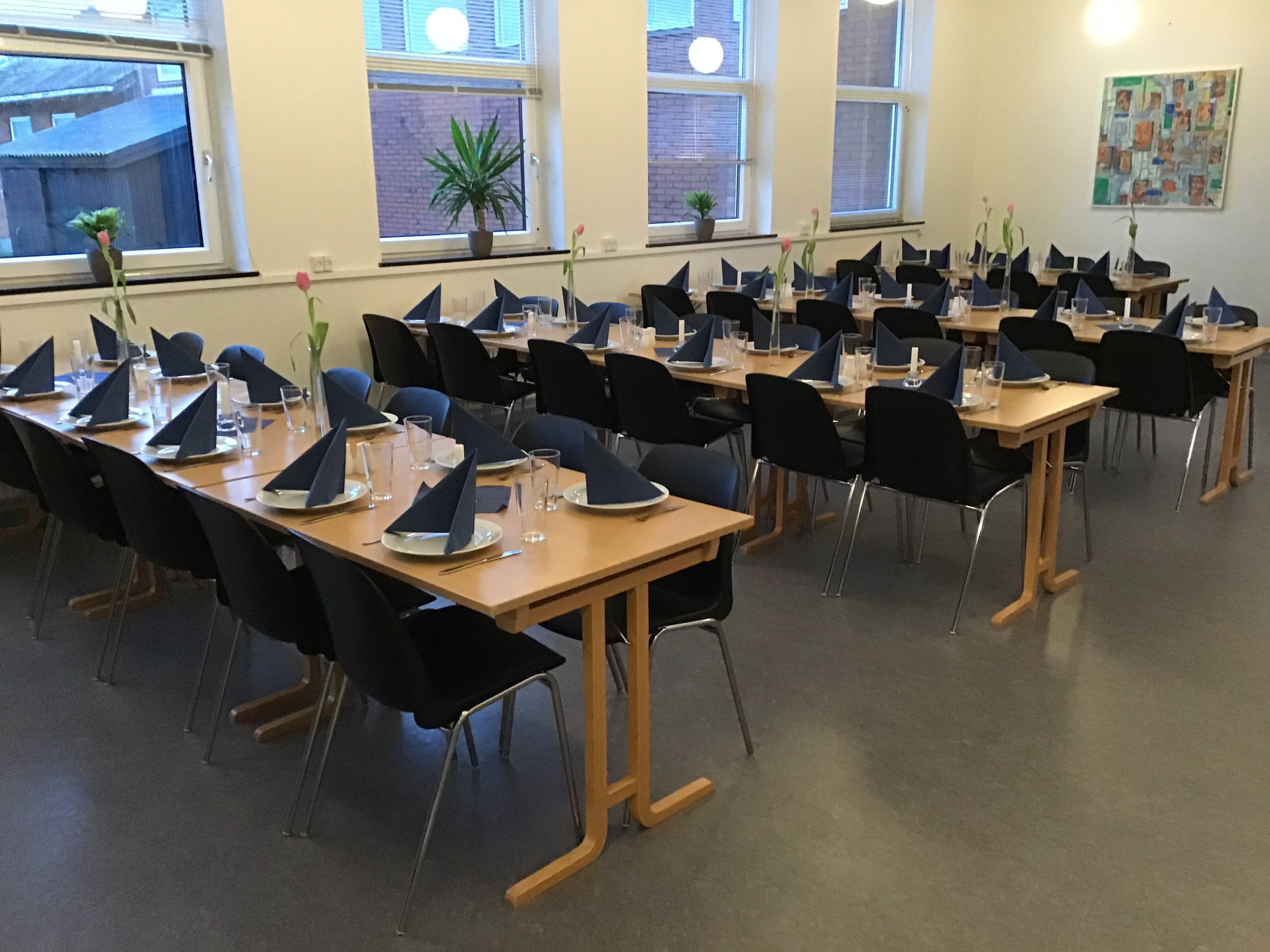 <b>Spisestue</b><br> Med plads til 40 siddende gæster.